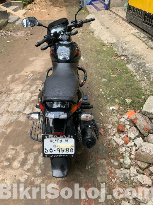 Bajaj pulser (2018)